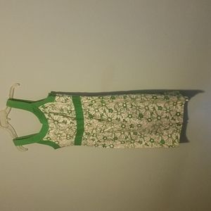 Like new summer dress. Side zipper